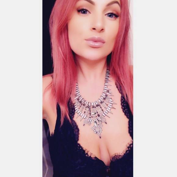 Meet your Posher, Blaze - Picture 1 of 1